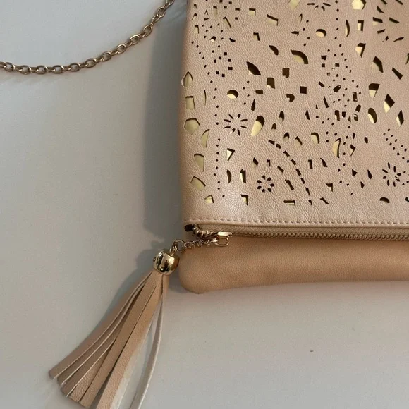 Gold & Beige Crossbody Clutch with Tassel Zipper - Picture 8 of 9